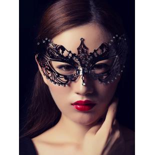 【ハロウィン道具】コスプレ道具 女用 cosplay 変装 仮装 イベント マスク 鉄製 透かし彫り 黒色