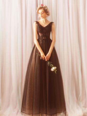 【ウエディングドレス】女性用 カラードレス 結婚式 宴会 忘年会 司会 紗 黒色 床つく